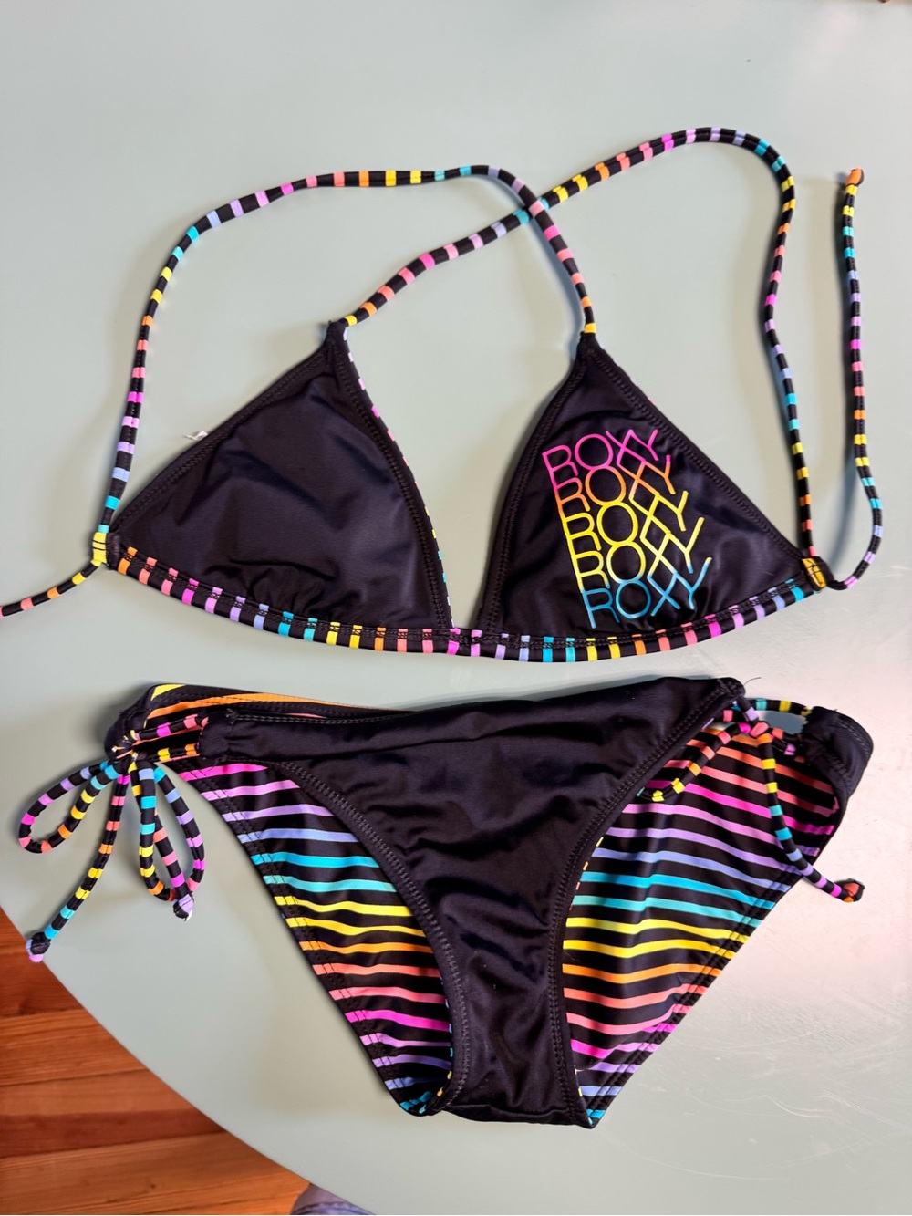 2 sets of Roxy Bikinis Sx S. Multi stripe is reversible. - Picture 2 of 3